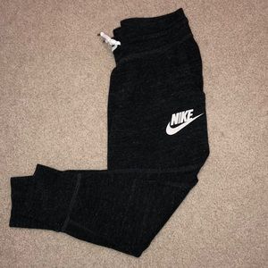 Women’s Nike Sportswear Gym Vintage